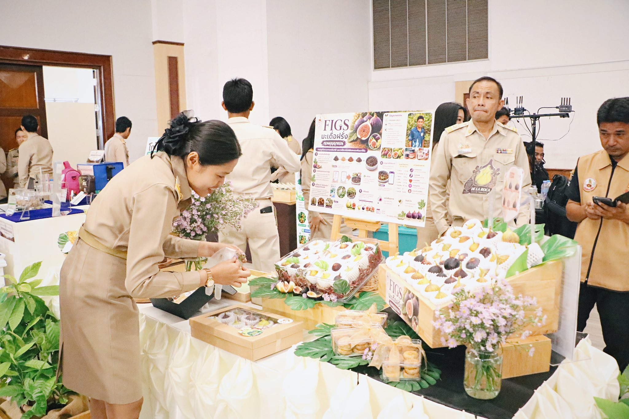 title - ส.ป.ก. ร่วมเป็นเกียรติและแสดงความยินดีในวันสถาปนาครบรอบ กรมพัฒนาที่ดิน “63 ปี จากดินดี สู่อนาคตไทย“